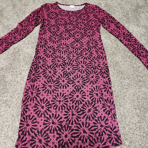 LuLaRoe Dresses & Skirts - NWOT PINK & BLACK LULAROE DEBBIE DRESS M